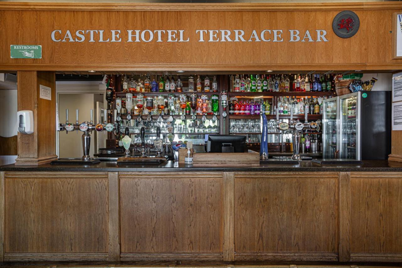 The Castle Of Brecon Hotel, Brecon, Powys Exterior foto